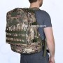 тактический рюкзак Mr. Martin 5006 МультиКам (на человеке вид с правого бока сзади)