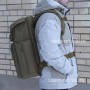 тактический рюкзак Mr. Martin 5071 койот (песочный) (на человеке вид с правого бока)